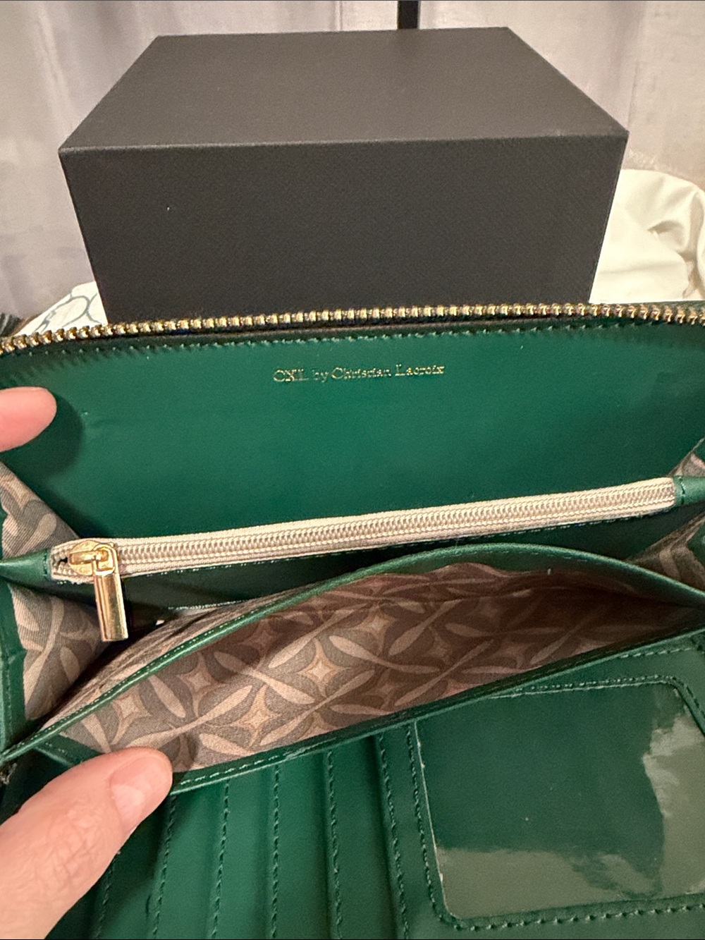 Christian Lacroix Dark Green Zip-Around Wristlet with Gold Logo - Picture 6 of 7